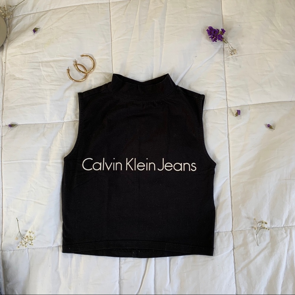 Beautiful Calvin Klein Turtle Tankk ✨📞